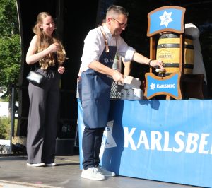 Oberbürgermeister eröffnet Rodener Kirmes im Thelengarten
