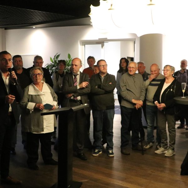 Oberbürgermeister eröffnet Ausstellung zum 70. Jahrestag der Volksbefragung über das Saarstatut