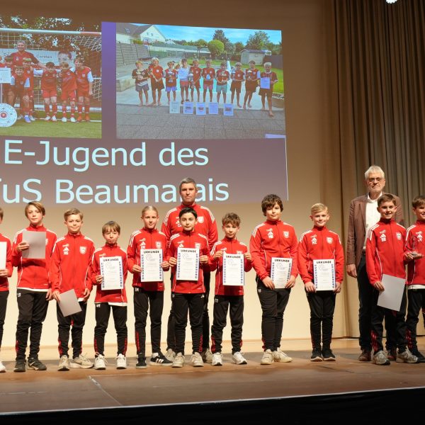 Saarlouis ehrt erfolgreiche Nachwuchssportlerinnen und -sportler