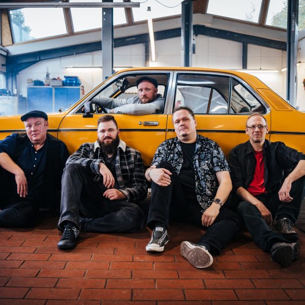 Unter Falscher Flagge – Die Toten Hosen Tribute Show