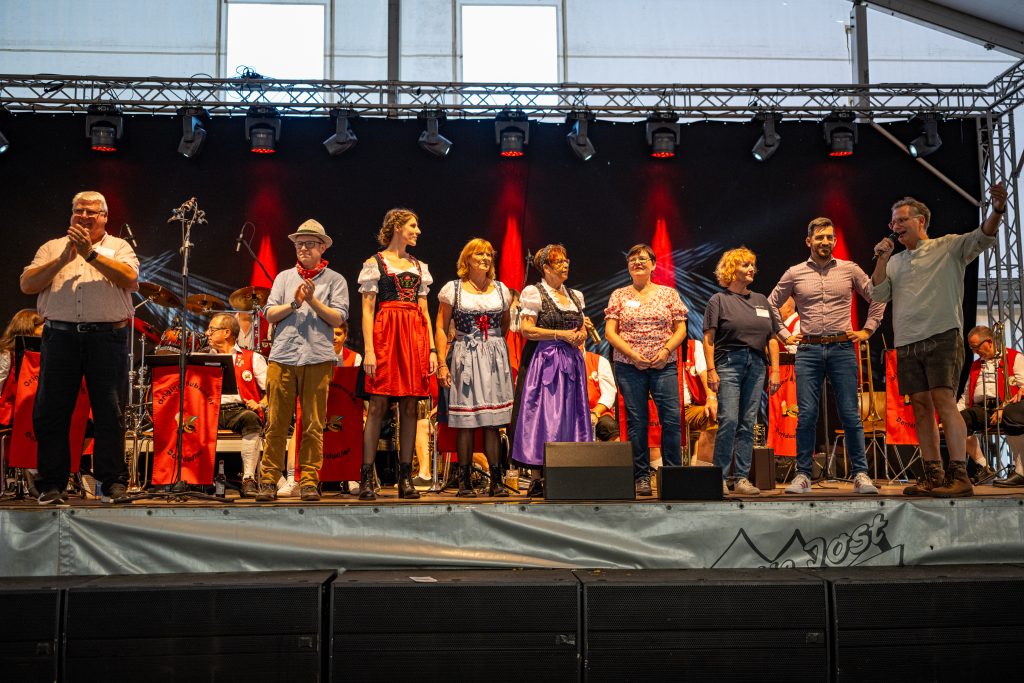 Seniorenoktoberfest bringt die Generationen zusammen